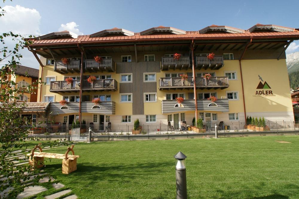 Adler Clubresidence Moena Buitenkant foto